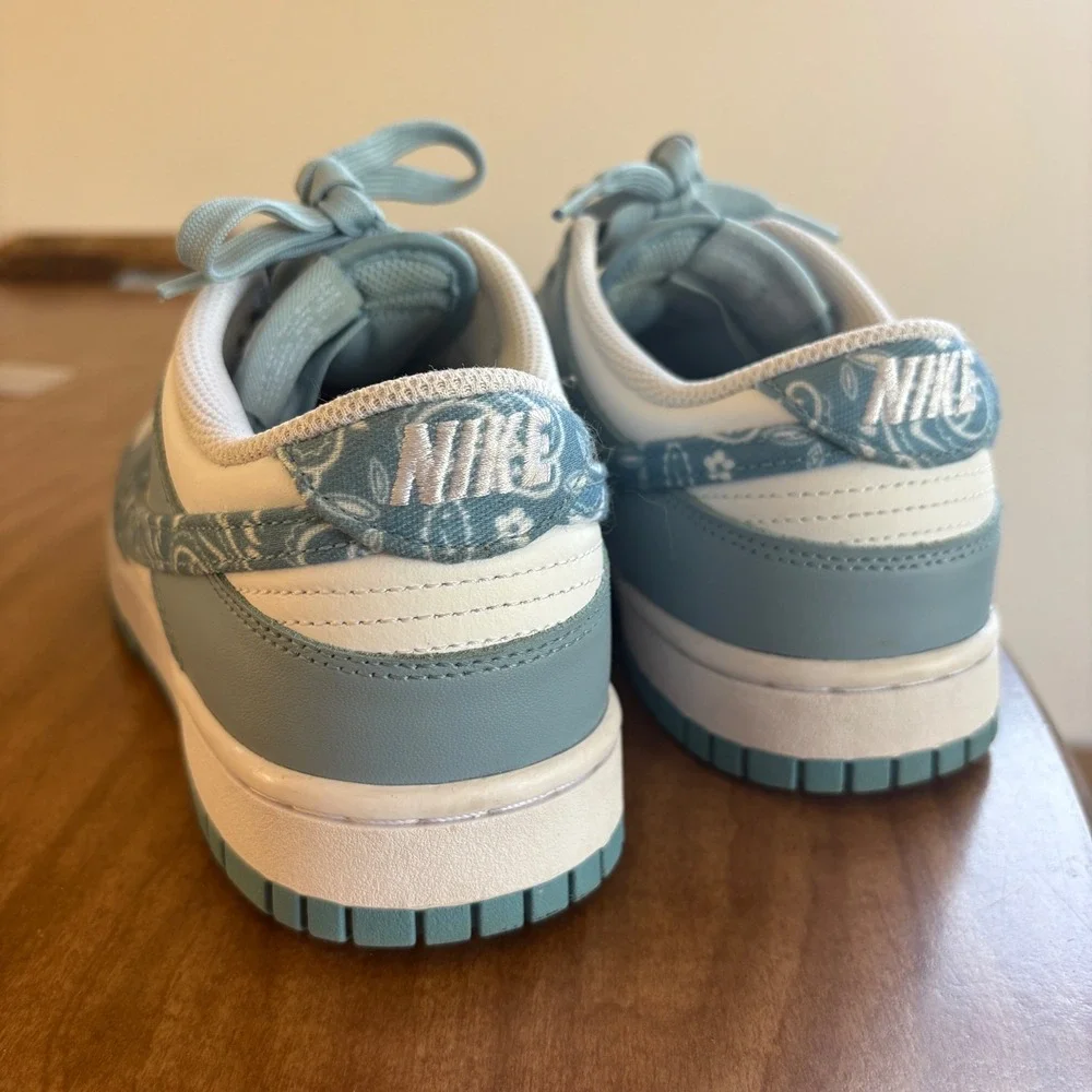 Nike Sneakers Womens 9 Dunk Low Essential Paisley Pack Blue DH4401-101 Low Top